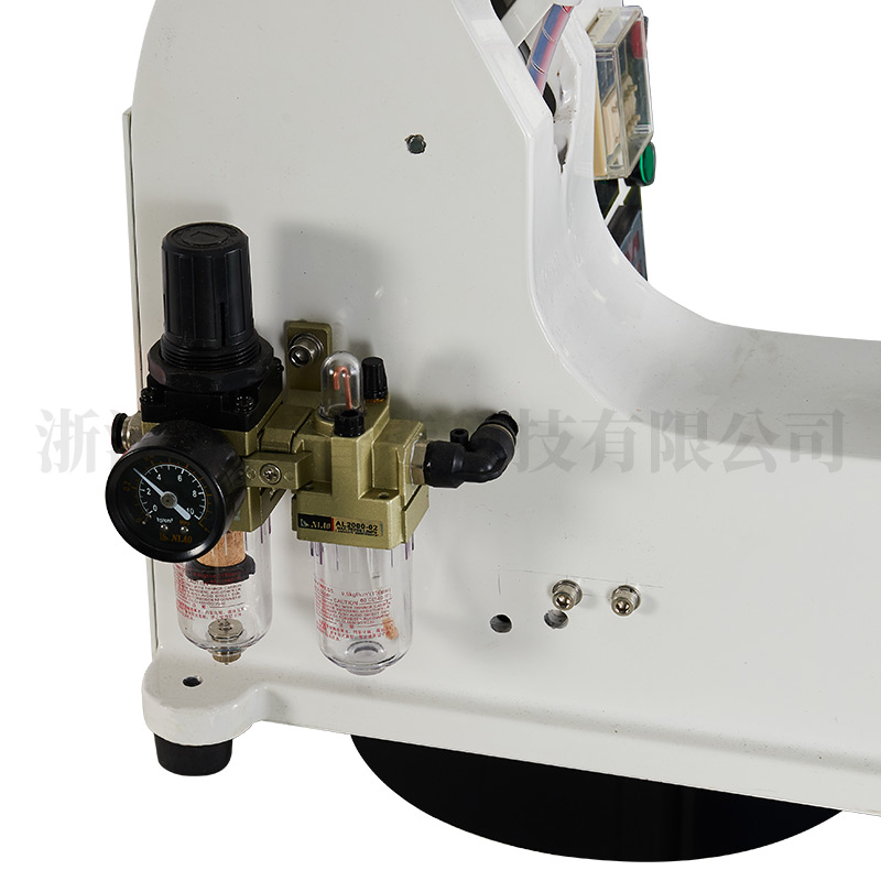 Seamless glue making machine